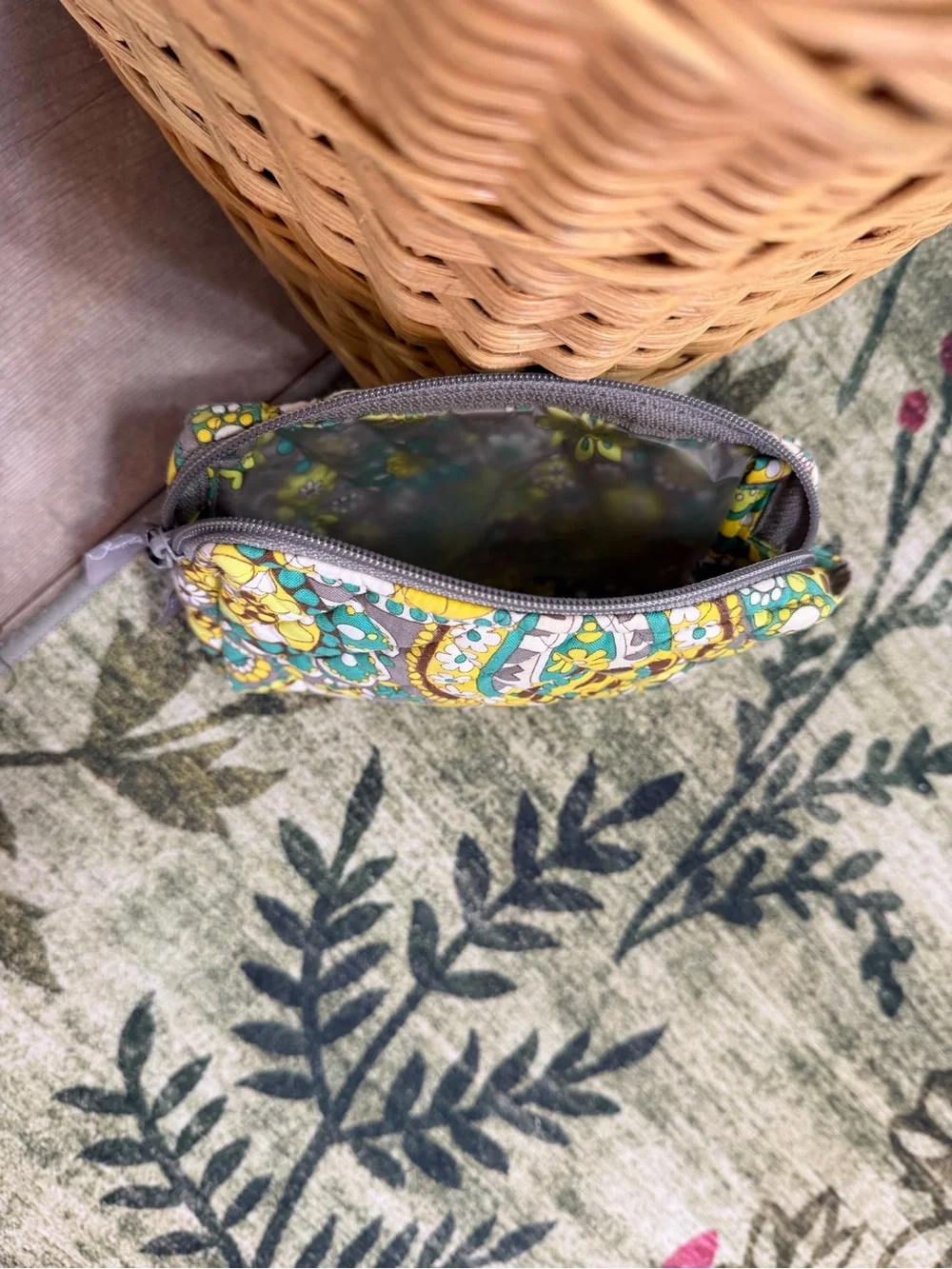 Vintage Vera Bradley Yellow Teal Paisley Quilted Zip Cosmetic Bag Pouch